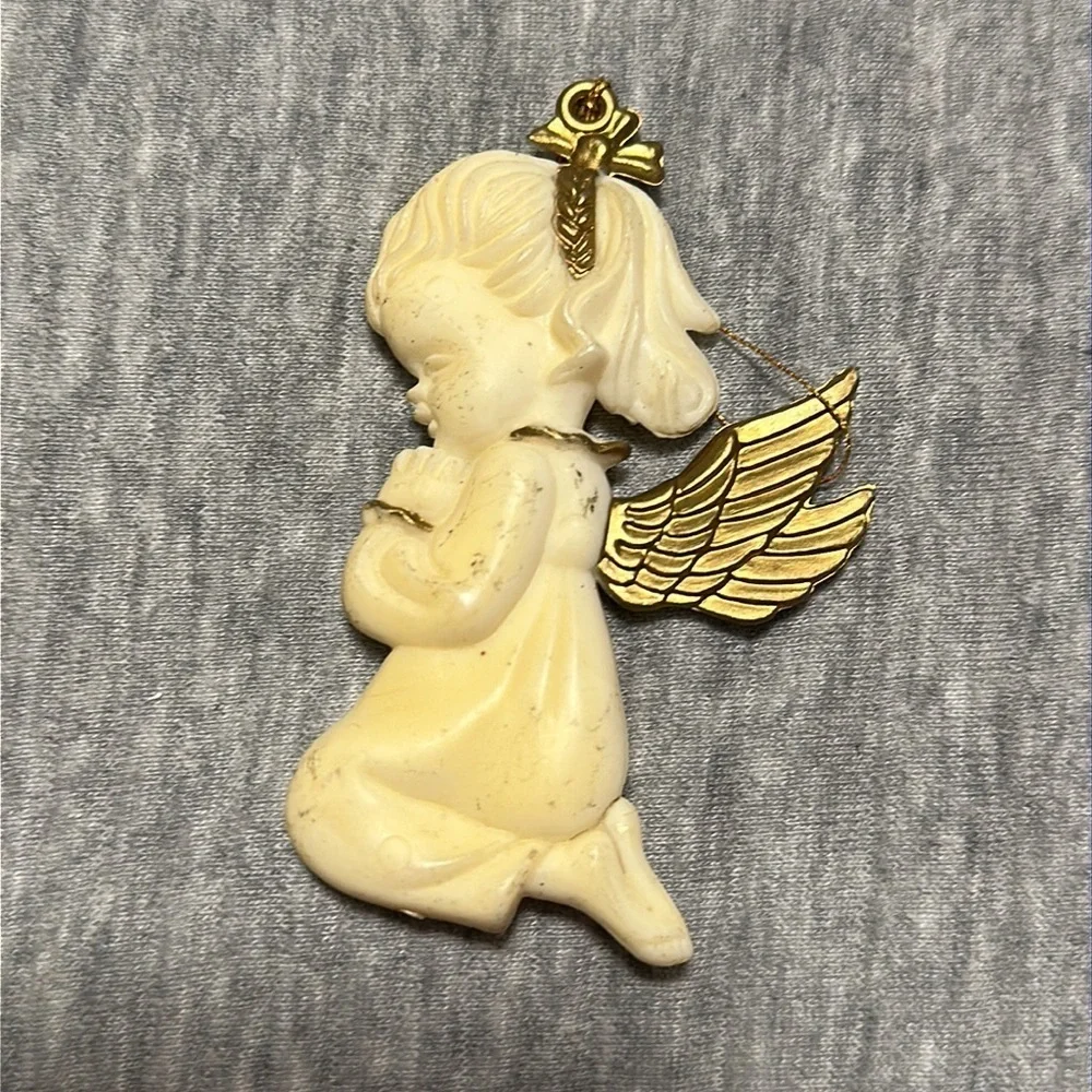 Vintage Gold & White Plastic Christmas Ornaments Lot of 10
